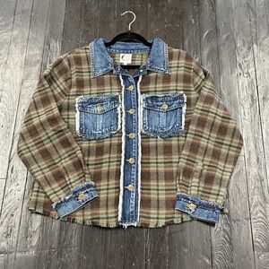 Afternoon walk flannel jacket Jaded Gypsy